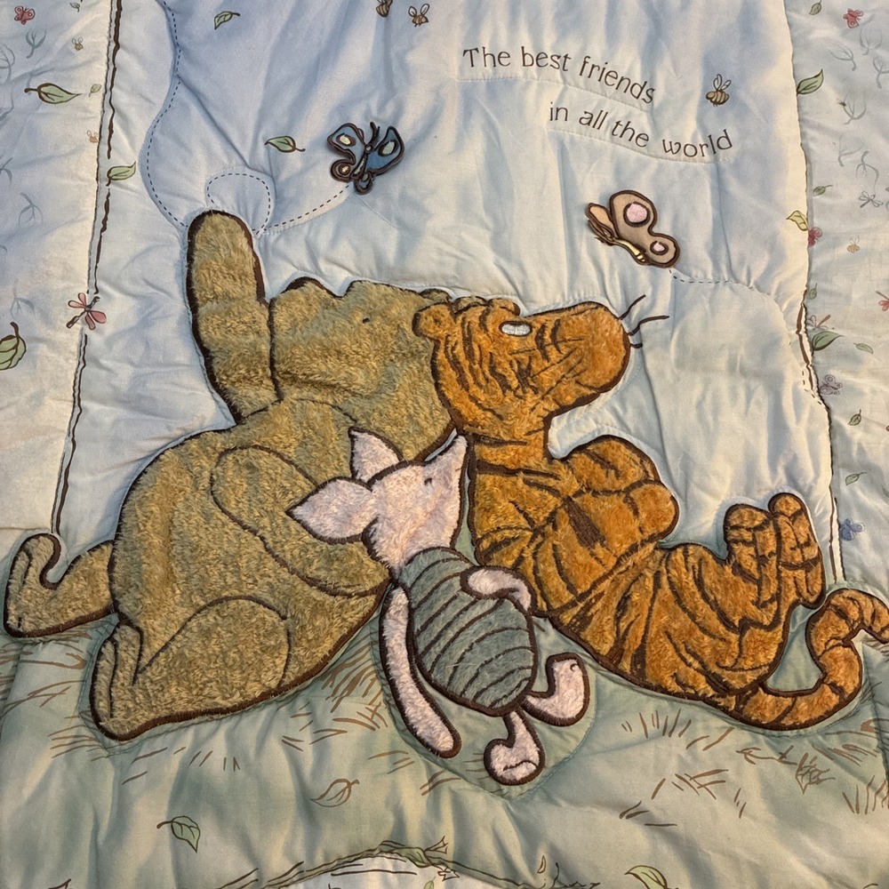 VTG Disney Classic Winnie the Pooh Crib Comforter Blanket 4x3 & Curtains Set - Picture 3 of 9